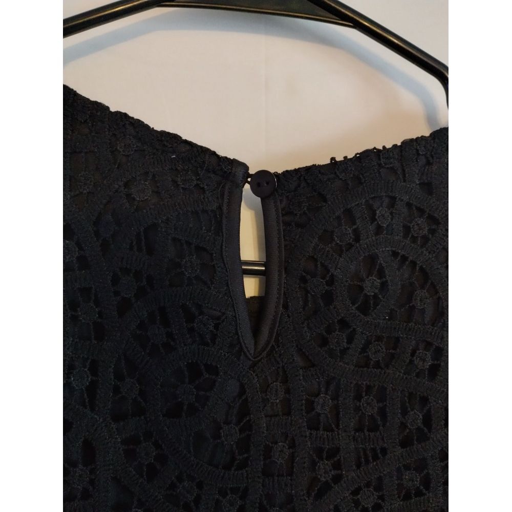 Black Philosophy Women's Med Blouse Lace Overlay Scalloped Edge EUC - Picture 6 of 7